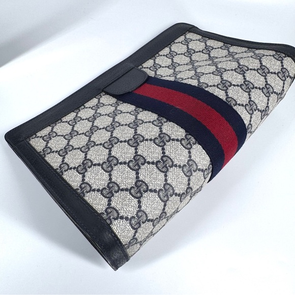 GUCCI GG monogram supreme vintage Clutch, in a Navy blue - Picture 4 of 15